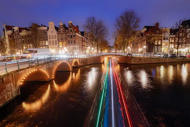 Amsterdam Uncovered: Luxury Stays, Culinary Delights, Cultural Gems, and Quirky Bars